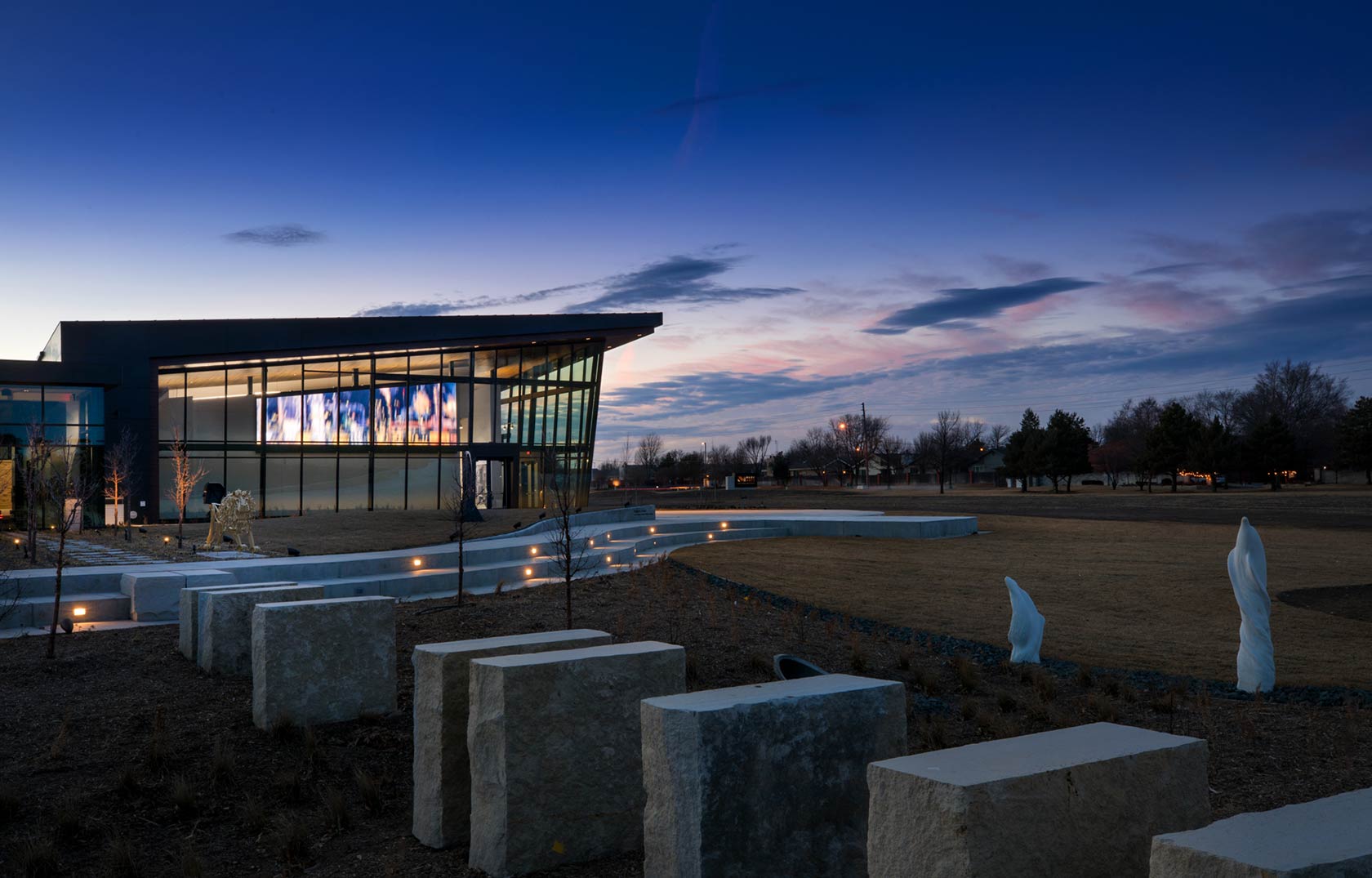 Alloy Architecture, Mark Arts grounds